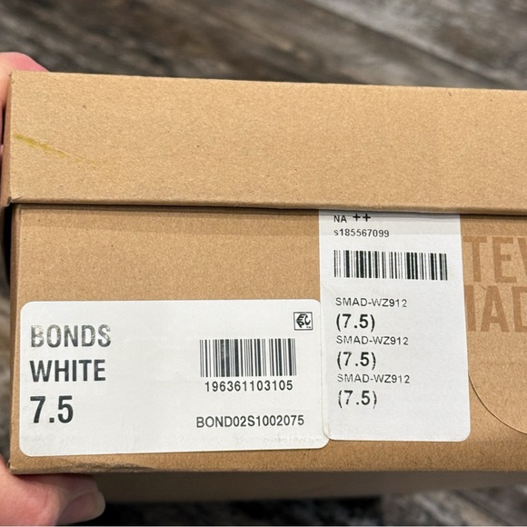 Steve Madden Heels Bonds Sandals Square Toe Slip On Womens Size 7.5 White NIB - Picture 5 of 13